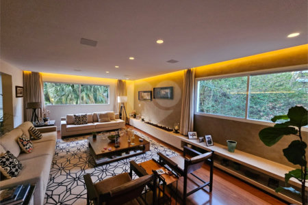 Apartamento à venda com 3 suítes em Indianópolis, São Paulo, SP