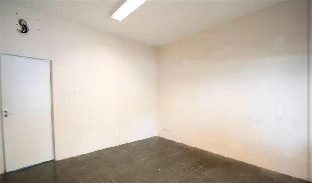 Apartamento à venda com 3 quartos, sendo 1 suíte, em Pinheiros, São Paulo, SP