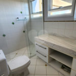Casa à venda ou para alugar com 5 suítes no condomínio Residencial Jardim Primavera, Louveira - SP