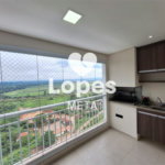 Apartamento à venda com 3 quartos, sendo 1 suíte, em Vila Industrial, São José dos Campos, SP