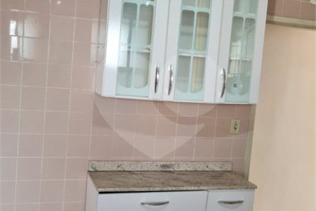 Apartamento à venda com 3 quartos, sendo 1 suíte,  no Centro, Araraquara, SP