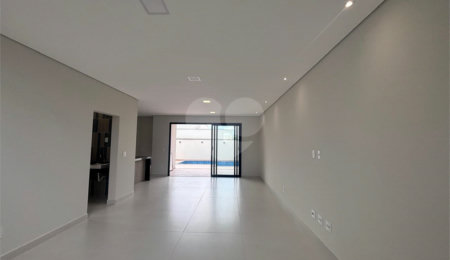 Casa à venda com 3 suítes no condomínio Campos do Conde I e II, Sorocaba - SP
