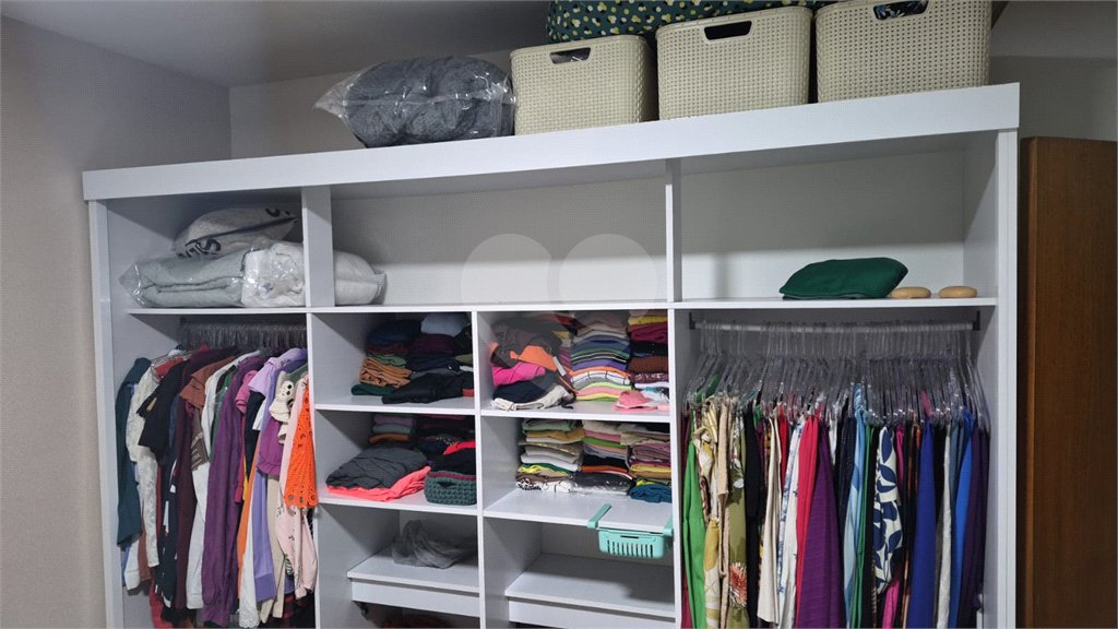 Apartamento à venda ou para alugar com 3 quartos, sendo 1 suíte, em Vila Regente Feijó, São Paulo, SP