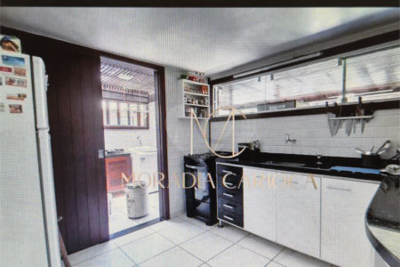 Casa em condomínio à venda com 3 quartos, sendo 1 suíte, em Ferradura, Armação dos Búzios, RJ