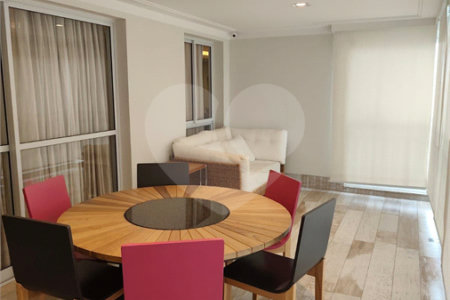 Apartamento à venda com 3 suítes em Água Branca, São Paulo, SP