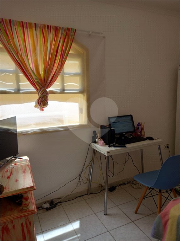 Sobrado à venda com 3 quartos, sendo 1 suíte, em Tremembé, São Paulo, SP