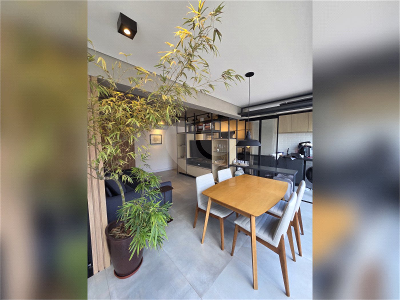 Apartamento à venda ou para alugar com 3 quartos, sendo 1 suíte,  em Vila Olímpia, São Paulo, SP