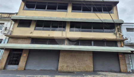 Prédio à venda em Cambuci, São Paulo, SP