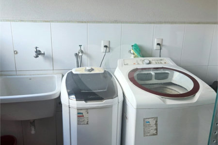 Sobrado à venda com 3 suítes em Assunção, São Bernardo do Campo, SP