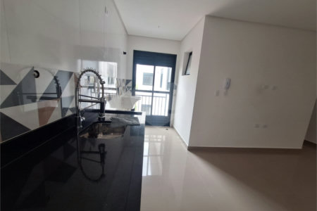 Casa à venda com 3 quartos, sendo 1 suíte, em Vila Mazzei, São Paulo, SP