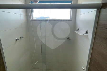 Casa à venda com 3 quartos, sendo 1 suíte, no condomínio Residencial Green Ville, Rio de Janeiro - RJ