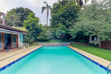 Casa Térrea à venda com 3 quartos, sendo 1 suíte, em Jardim Petrópolis, São Paulo, SP