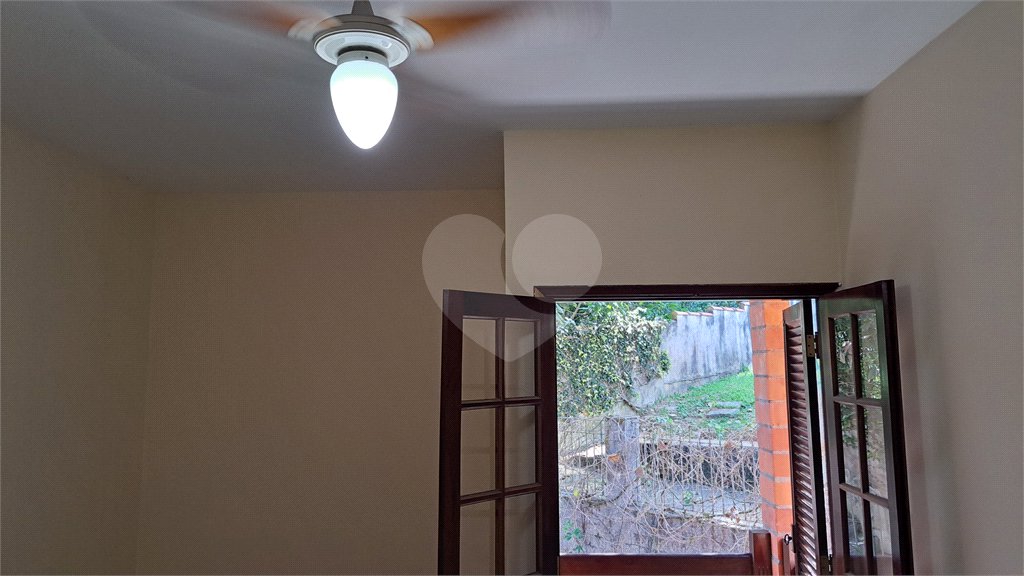 Casa à venda com 3 quartos, sendo 1 suíte, em Serra da Cantareira, Mairiporã, SP