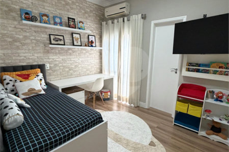 Triplex à venda com 4 suítes em Santa Teresinha, São Paulo, SP
