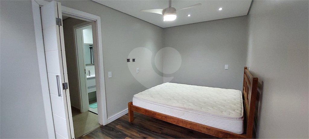 Casa para alugar com 5 quartos, sendo 1 suíte, no condomínio Figueira Garden, Atibaia - SP