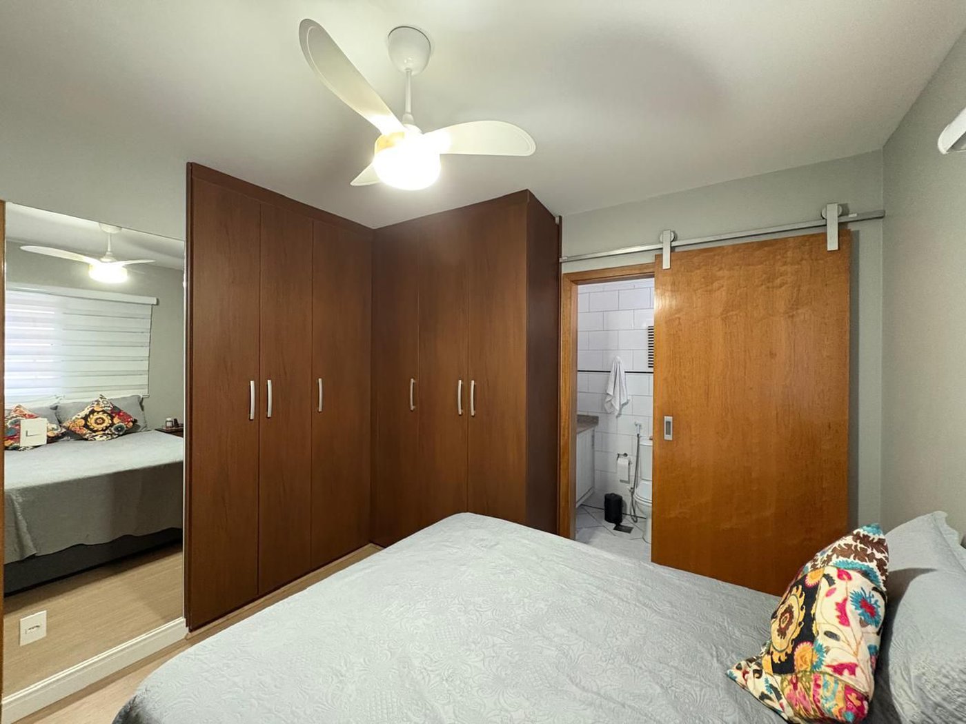 Apartamento com 3 dormitórios à venda, 162 m² por R$ 1.550.000,00 - Pompéia - Santos/SP