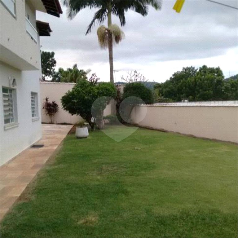 Casa Térrea à venda ou para alugar com 4 suítes em Jardim Floresta, São Paulo, SP