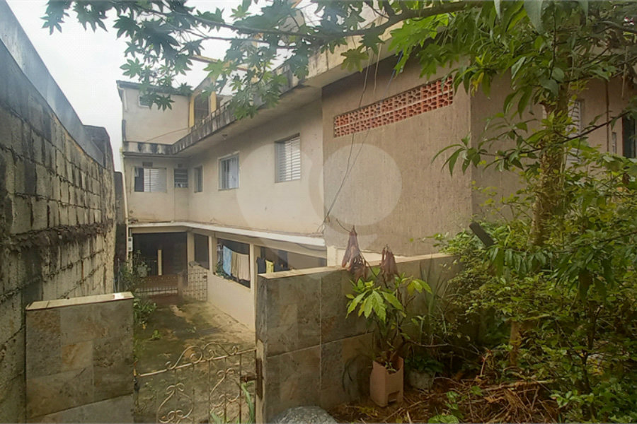 Casa à venda com 3 quartos em Santa Teresinha, São Paulo, SP