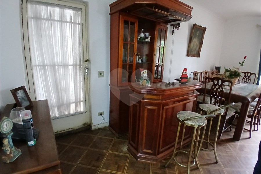 Sobrado à venda com 3 quartos, sendo 2 suítes, em Santana, São Paulo, SP