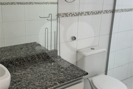 Apartamento à venda com 3 quartos, sendo 1 suíte,  em Jardim Nova Era, Salto, SP