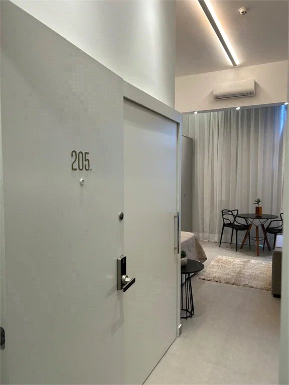 Apartamento à venda ou para alugar com 1 quarto em Pinheiros, São Paulo, SP