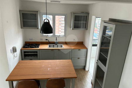 Apartamento à venda com 2 suítes em Cerqueira César, São Paulo, SP