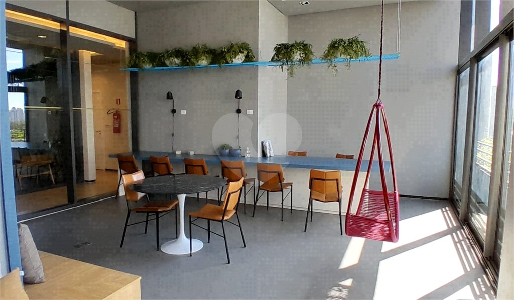 Apartamento à venda com 2 suítes em Pinheiros, São Paulo, SP