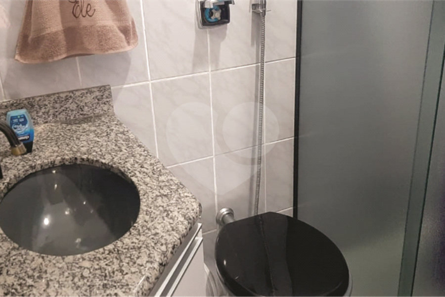 Sobrado à venda com 2 suítes em Horto Florestal, São Paulo, SP
