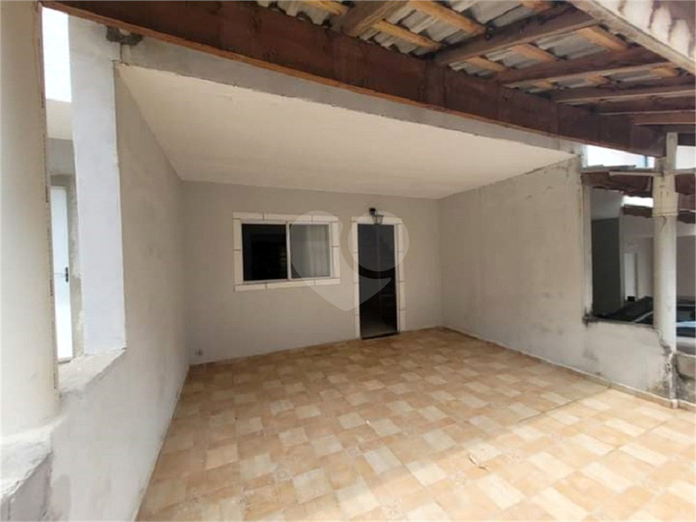 Sobrado à venda com 2 quartos no Centro, Pinhalzinho, SP