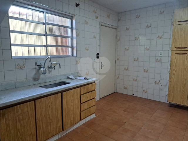 Sobrado à venda com 3 quartos em Campo Belo, São Paulo, SP