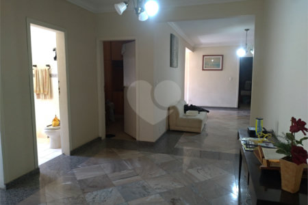 Sobrado à venda com 3 quartos em Jardim São Bento, São Paulo, SP