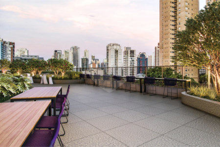Apartamento à venda com 2 suítes em Santo Amaro, São Paulo, SP