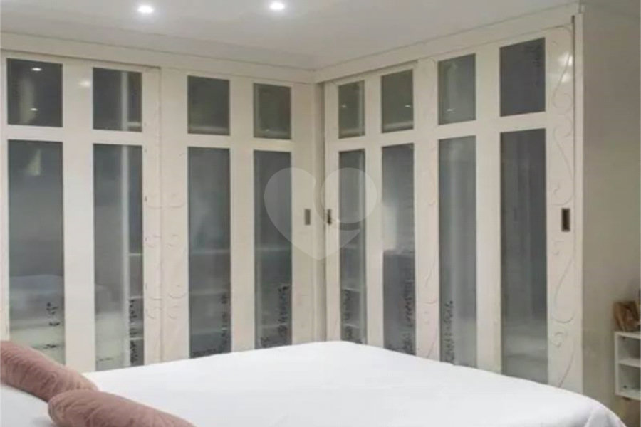 Sobrado à venda com 3 quartos, sendo 1 suíte, em Vila Nova Cachoeirinha, São Paulo, SP