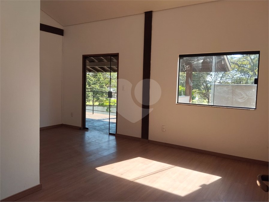 Casa à venda com 3 quartos, sendo 2 suítes, em Vila Harmonia, Araraquara, SP