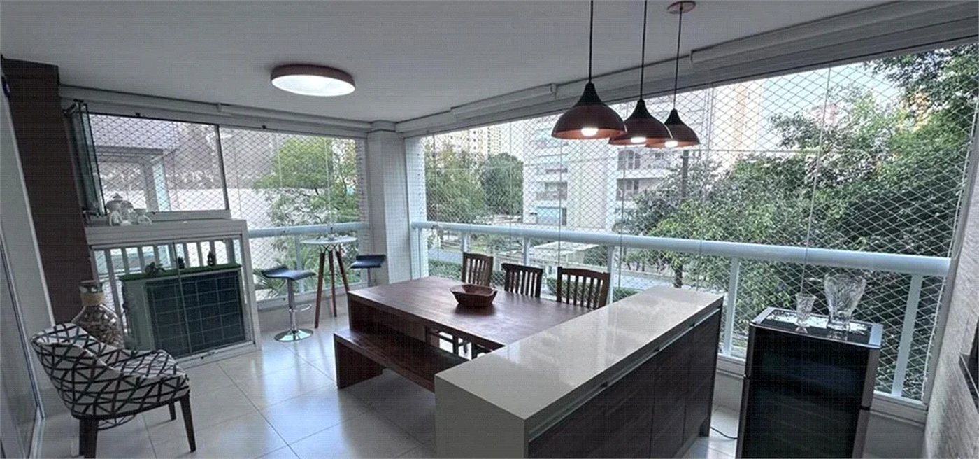 Apartamento à venda com 3 suítes em Água Branca, São Paulo, SP