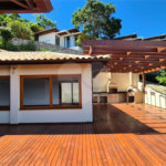 Casa à venda com 8 quartos, sendo 7 suítes, em Ferradura, Armação dos Búzios, RJ