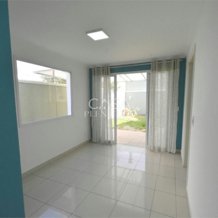 Sobrado à venda com 3 quartos, sendo 1 suíte, em Jardim Pagliato, Sorocaba, SP