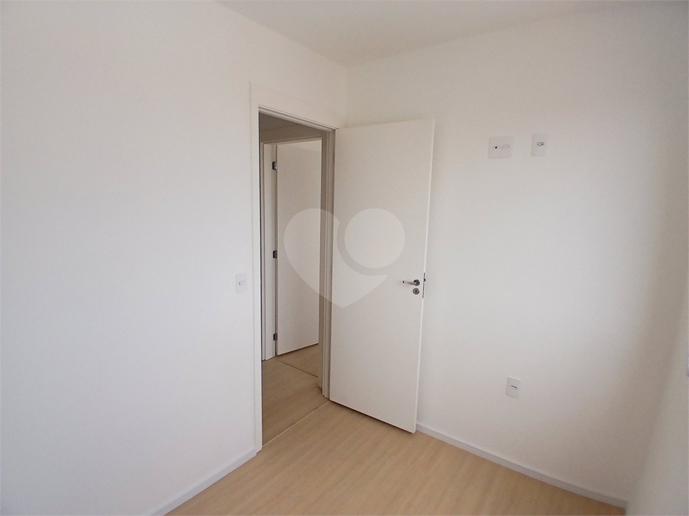 Apartamento à venda com 2 quartos em Vila Pereira Barreto, São Paulo, SP