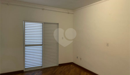 Casa à venda com 2 quartos, sendo 1 suíte, em Parque Vitória, São Paulo, SP