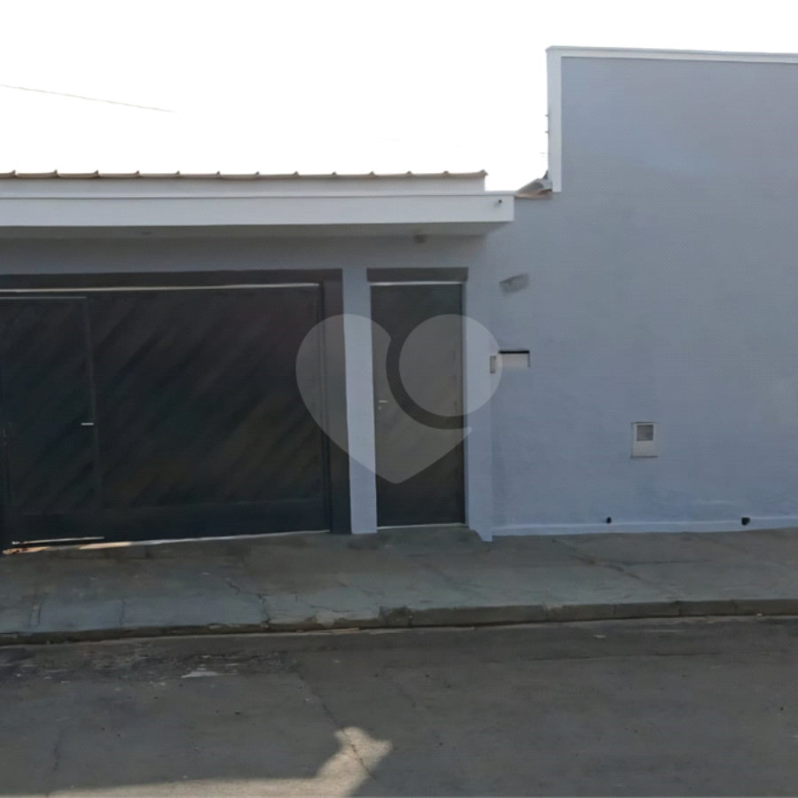 Duas casas no mesmo terreno – versatilidade e espaço no Jardim Cruzeiro do Sul
