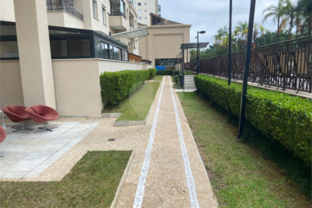 Apartamento à venda com 3 quartos, sendo 1 suíte, em Água Branca, São Paulo, SP