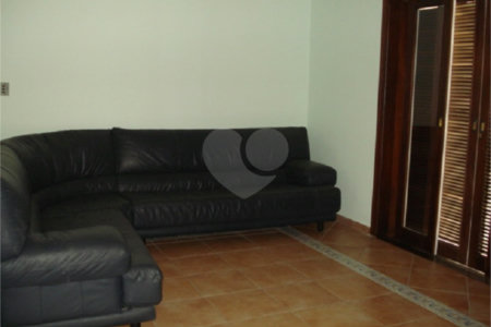 Sobrado para alugar com 5 quartos, sendo 2 suítes,  em Vila Suíça, Indaiatuba, SP