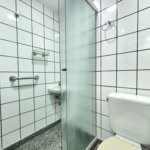 Apartamento Alto Padrão Frente Mar com 4 Dormitórios, 3 Suítes e 3 Vagas na Orla de Santos