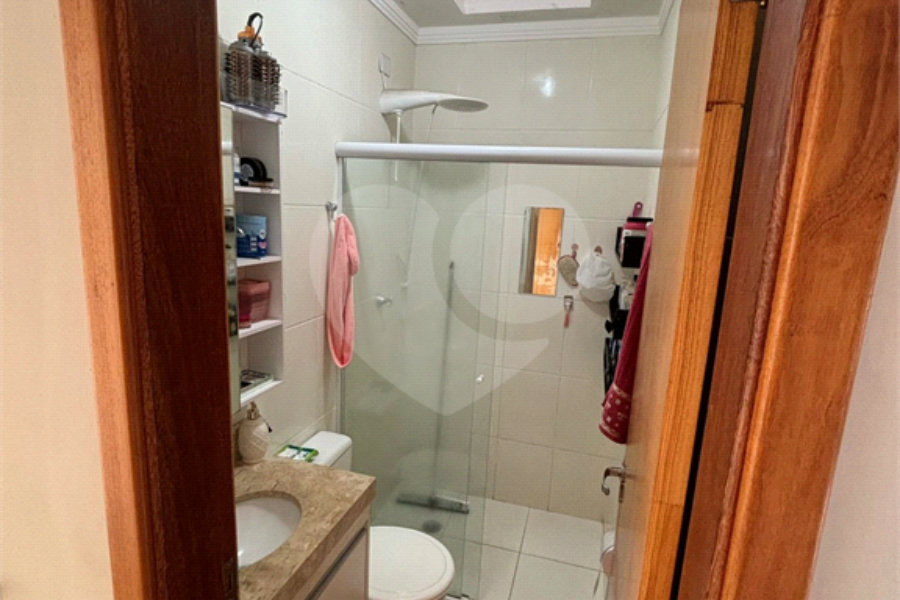 Sobrado à venda com 3 quartos, sendo 1 suíte,  em Tremembé, São Paulo, SP