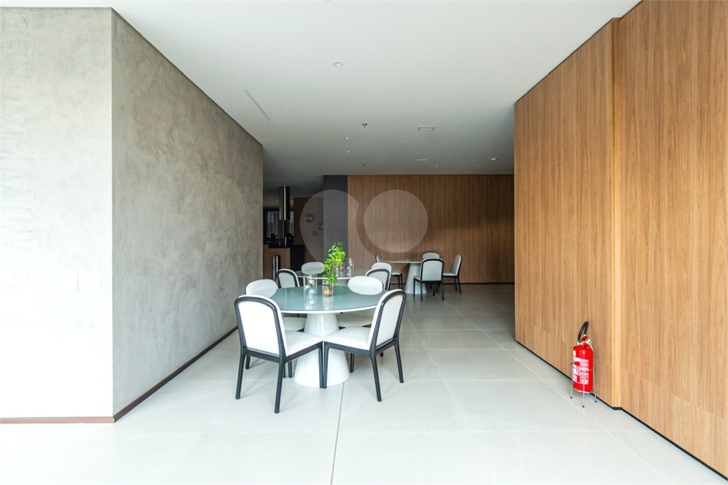 Apartamento à venda com 3 suítes em Brooklin, São Paulo, SP