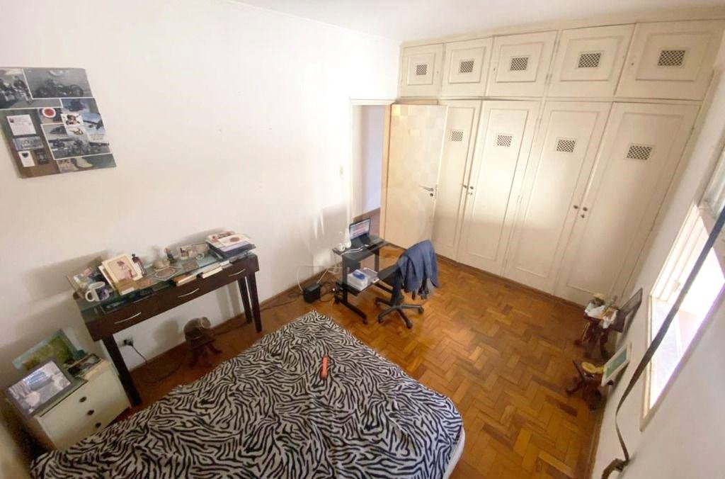 Casa à venda com 3 quartos, sendo 1 suíte, no condomínio Não Info, São Paulo - SP