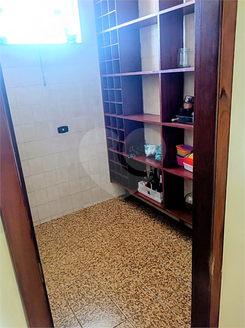 Casa à venda com 5 quartos, sendo 4 suítes, em Jardim Armênia, Mogi das Cruzes, SP