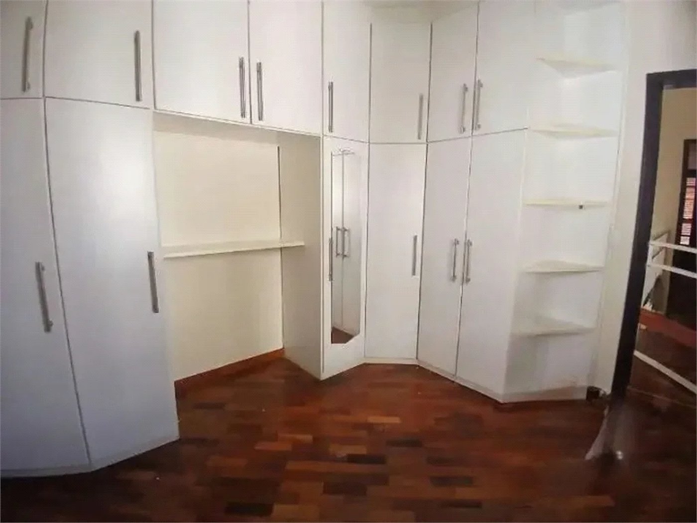 Sobrado à venda com 3 suítes em Vila São Silvestre, São Paulo, SP