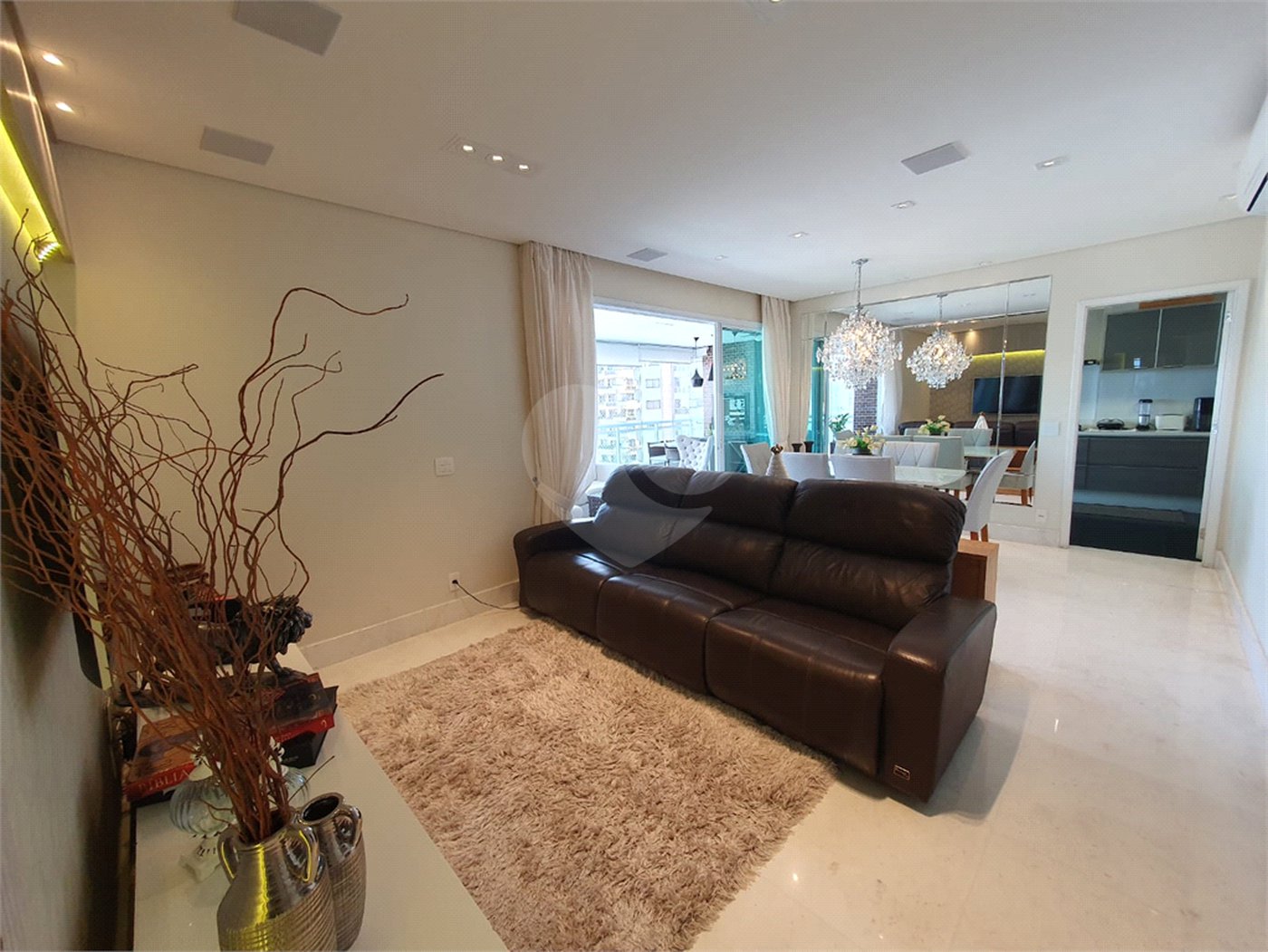 Apartamento à venda com 4 quartos, sendo 3 suítes, em Vila Santo Estevão, São Paulo, SP