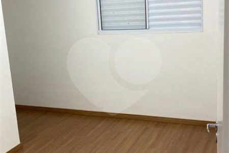 Apartamento à venda com 2 quartos, sendo 1 suíte,  em Jardim dos Manacás, Araraquara, SP